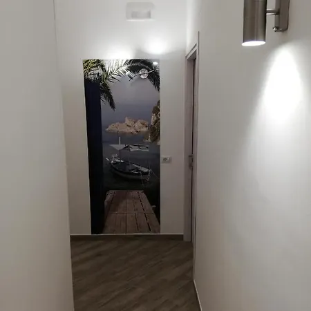Oda ve Kahvaltı Lenaluna