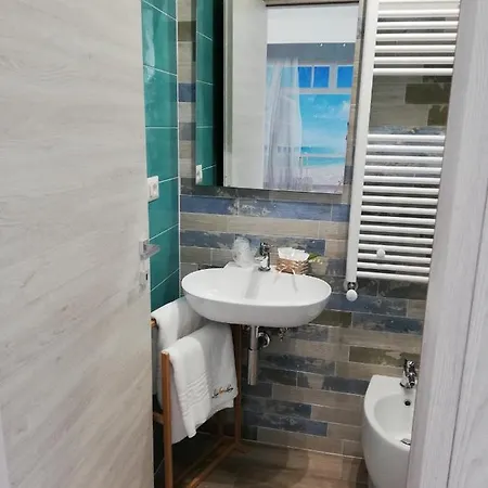 Lenaluna Oda ve Kahvaltı *